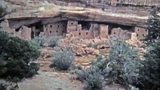 Parc national Mesa Verde colonie autochtone d'habitation sur falaise tribale — Video