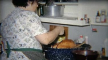 Büyükanne Pişirme Şükran günü yemeği