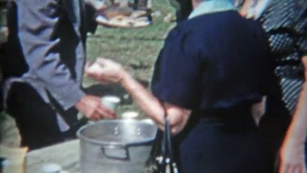 Family reunion gathering people milling — Stock Video