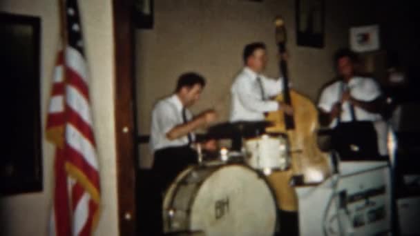 Banda de boda judía jugando — Vídeos de Stock