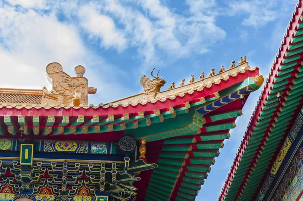 Chinese buddhist temple — Stock Photo, Image