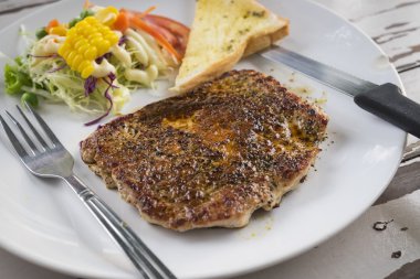 Biberli domuz bifteği