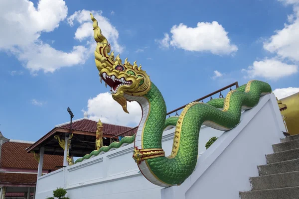 Thai sculpture naga in temple of thailand — Stock Photo, Image