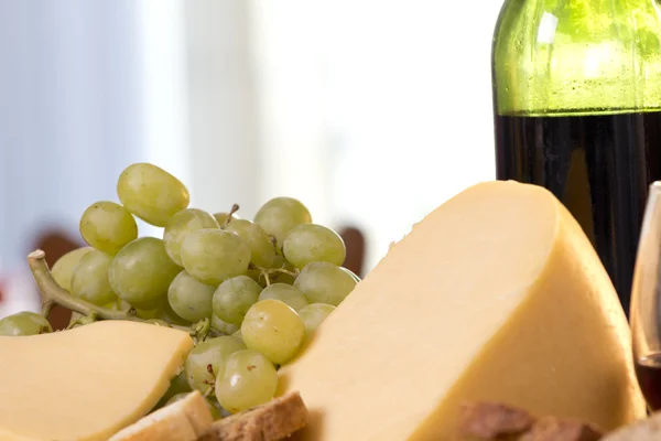 Peynir ve Şarap — Stok fotoğraf