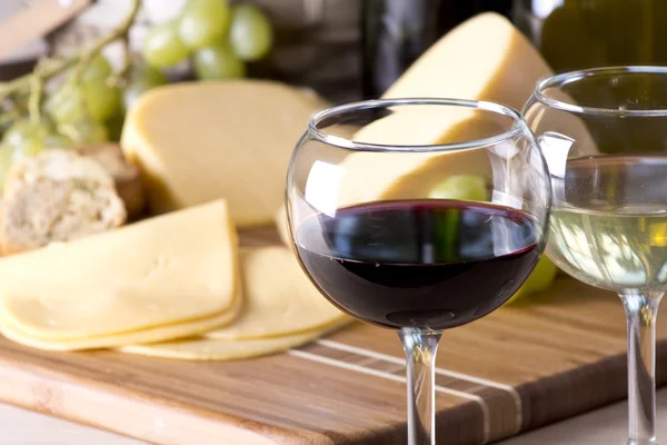 Formaggio e vino — Foto Stock