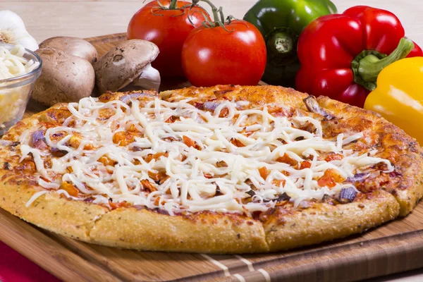 Pizza fresca Imagen De Stock