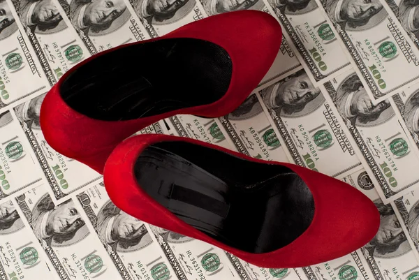 Shoes and money — Stock Photo, Image