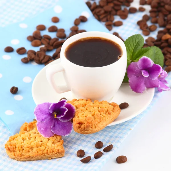 Taza de café y galletas —  Fotos de Stock