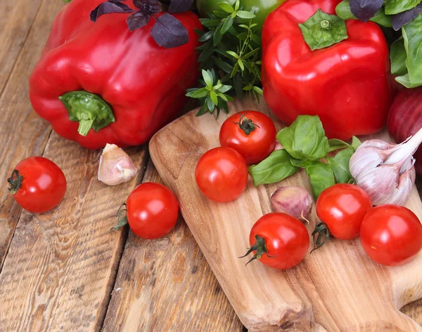 Tomates cherry frescos — Foto de Stock