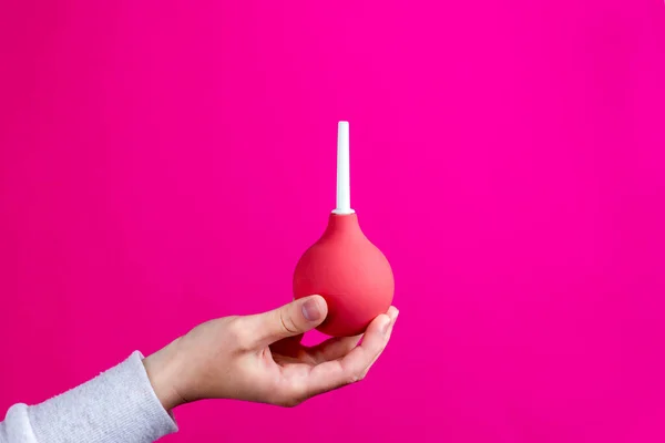 Tıbbi lavman hazır. İşlem için Enema.