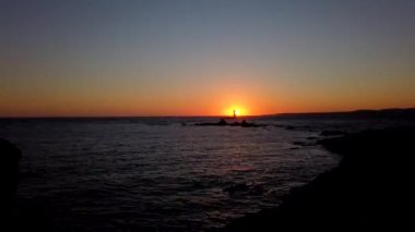 Calasetta 'da Deniz Feneri Günbatımı, Sardunya Hareketi Zamanı