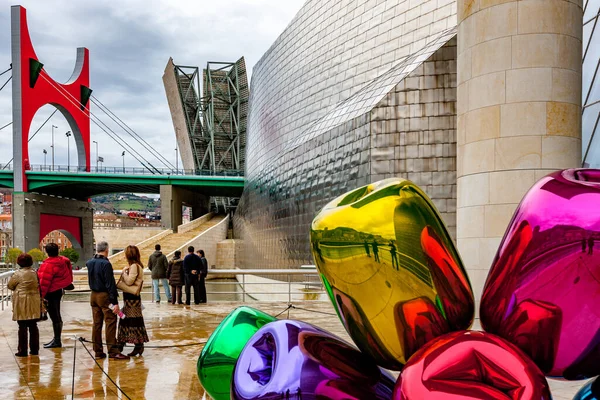 Guggenheim Müzesi, Bilbao, İspanya