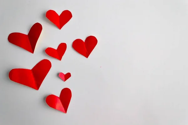 Slavnostní Valentýna Pozadí Červená Srdce Bílém Pozadí Místo Pro Text — Stock fotografie