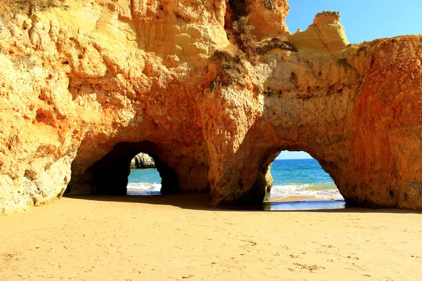 Kalksten bågar - Algarve — Stockfoto