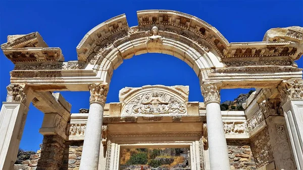 Ancient Arch Ephesus Efes Roman Empire Central Aegean Selcuk Turkiye — Foto de Stock