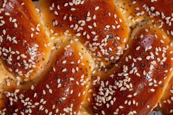 Close Challah Bread Decorated Sesame Poppy Seeds Copy Space — Stock Photo, Image