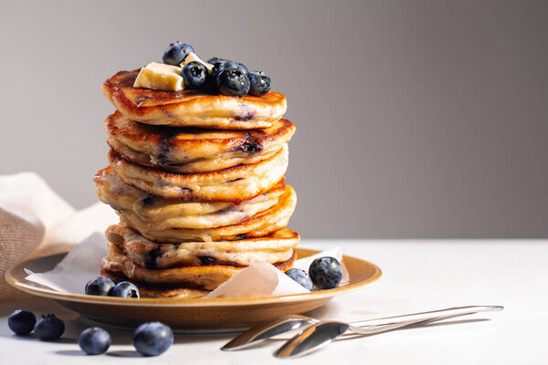 Homemade Pancakes Ricotta Blueberries Grey Background — Stock Photo, Image