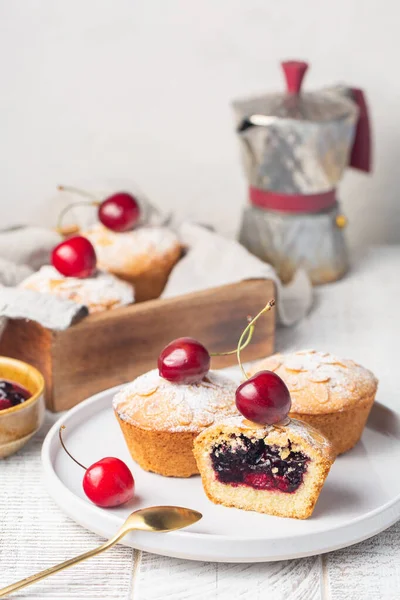 Breakfast Coffee Homemade Mini Pies Cherry Blackcurrant Feeling Baked Muffin — 스톡 사진