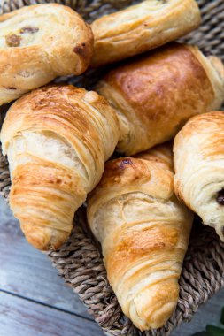 Taze Pişmiş Fransız tereyağı Hamur Işleri