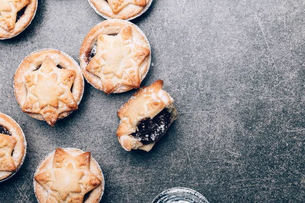 Mince pies, traditional christmas food — Stock Photo, Image