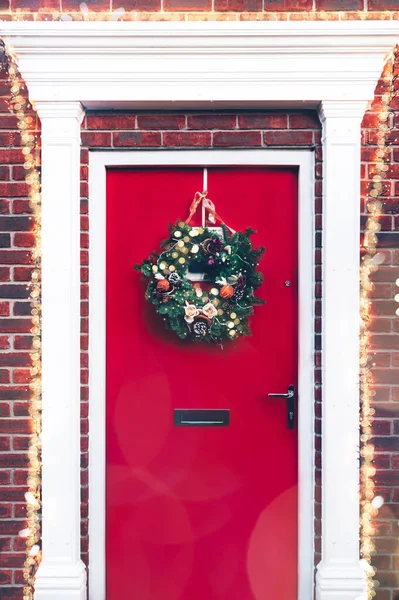 Milieuvriendelijke kerstkrans, geen afval — Stockfoto