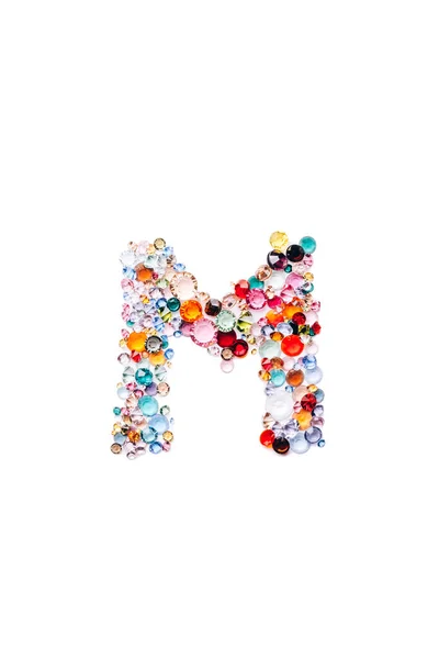 Letra M de gemas brillantes de vidrio — Foto de Stock