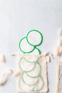 Yeniden Kullanılabilir Makyaj Defterleri