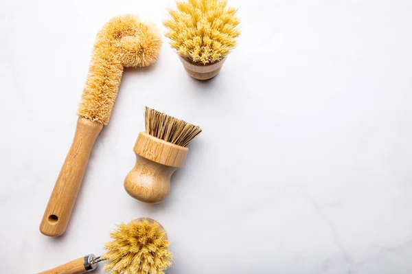 Bamboo Kitchen Scrub Brush Set of 4 — стоковое фото