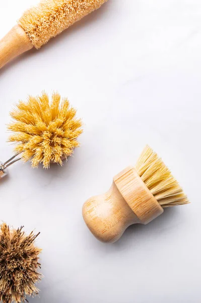 Bamboo Kitchen Scrub Brush Set of 4 — стоковое фото