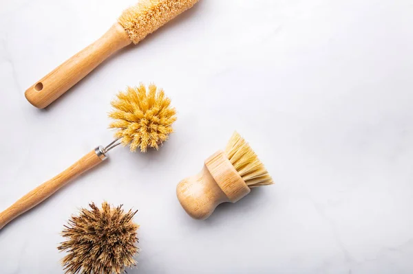 Bamboo Kitchen Scrub Brush Set of 4 — стоковое фото