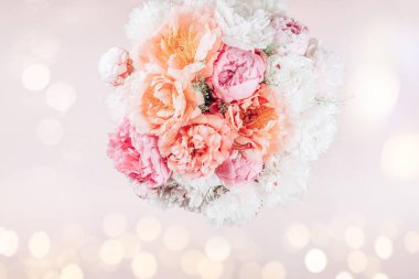 İnanılmaz Taze pembe şakayıklar