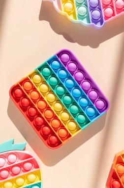 Gökkuşağı Patlat Köpük Duyusal Fidget Oyuncağı