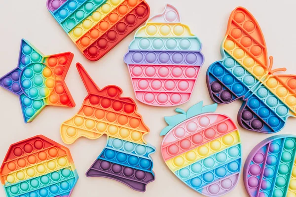 Rainbow Pop It Bubble сенсорні іграшки — стокове фото