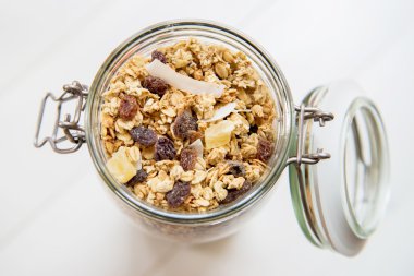 açık cam ev yapımı granola