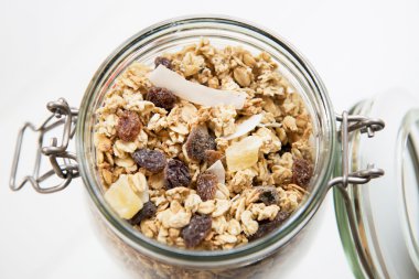 açık cam ev yapımı granola