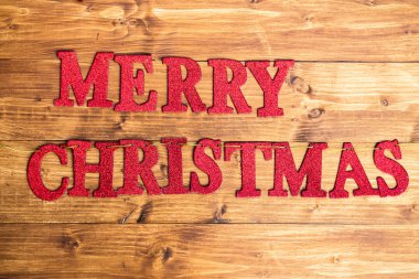Kelime Merry Christmas kırmızı ışıltılı harfler yerleştirilir yapılan