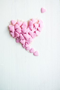  Konfeti Sprinkles kalp şeklinde