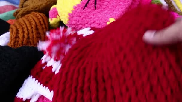 Yarn hat handmade — Stock Video