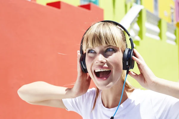 Excited young woman — Stock Photo, Image
