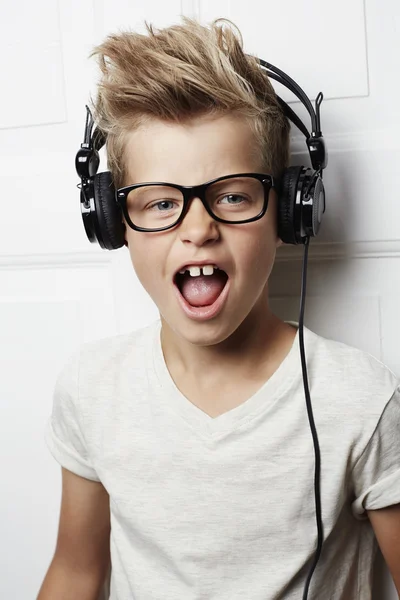 Cool dude listening to music — Stock Photo, Image