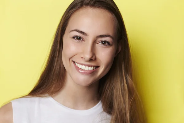 Brown eyed girl — Stock Photo, Image