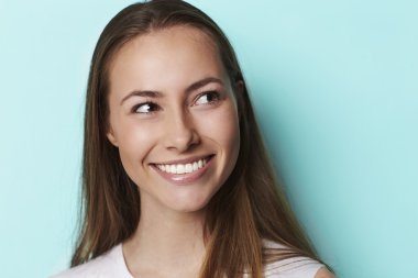 Güzel model uzağa arıyorsunuz