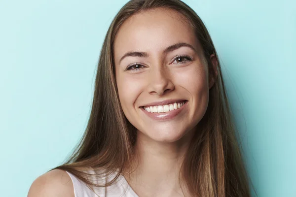 Smiling beautiful woman — Stock Photo, Image