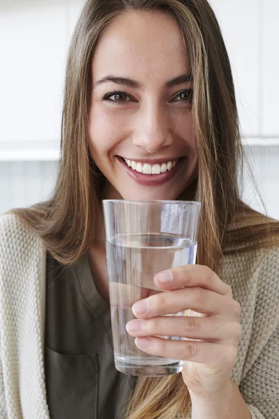 Woman with glass of water — Stock Photo, Image