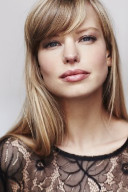 Muhteşem sarışın model 