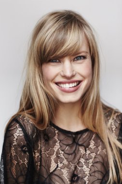 muhteşem sarışın modeli Studio