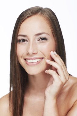 genç bir kadın kılığında