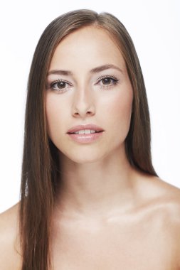 genç bir kadın kılığında