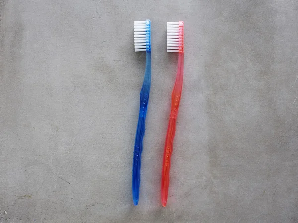 Ses brosses à dents et les siennes — Photo