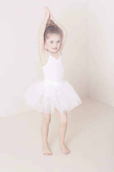 Young ballerina dancing — Stock Photo, Image